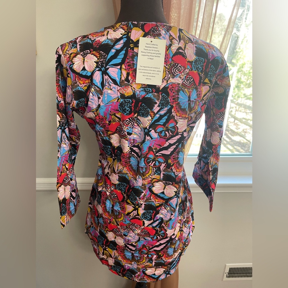 New nwt rising international butterfly top shirt sz all sizes L XL $48 - Picture 4 of 4